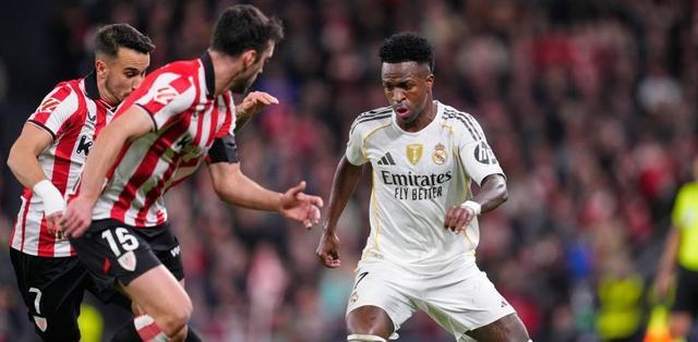 世体：维尼修斯的续约仍停滞，他索要的3000万欧年薪太高了