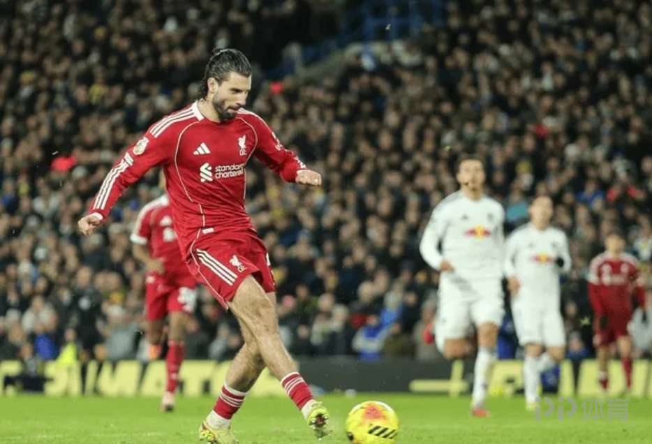 索博:更衣室内部的事不宜公开 责任不该只落在老将身上