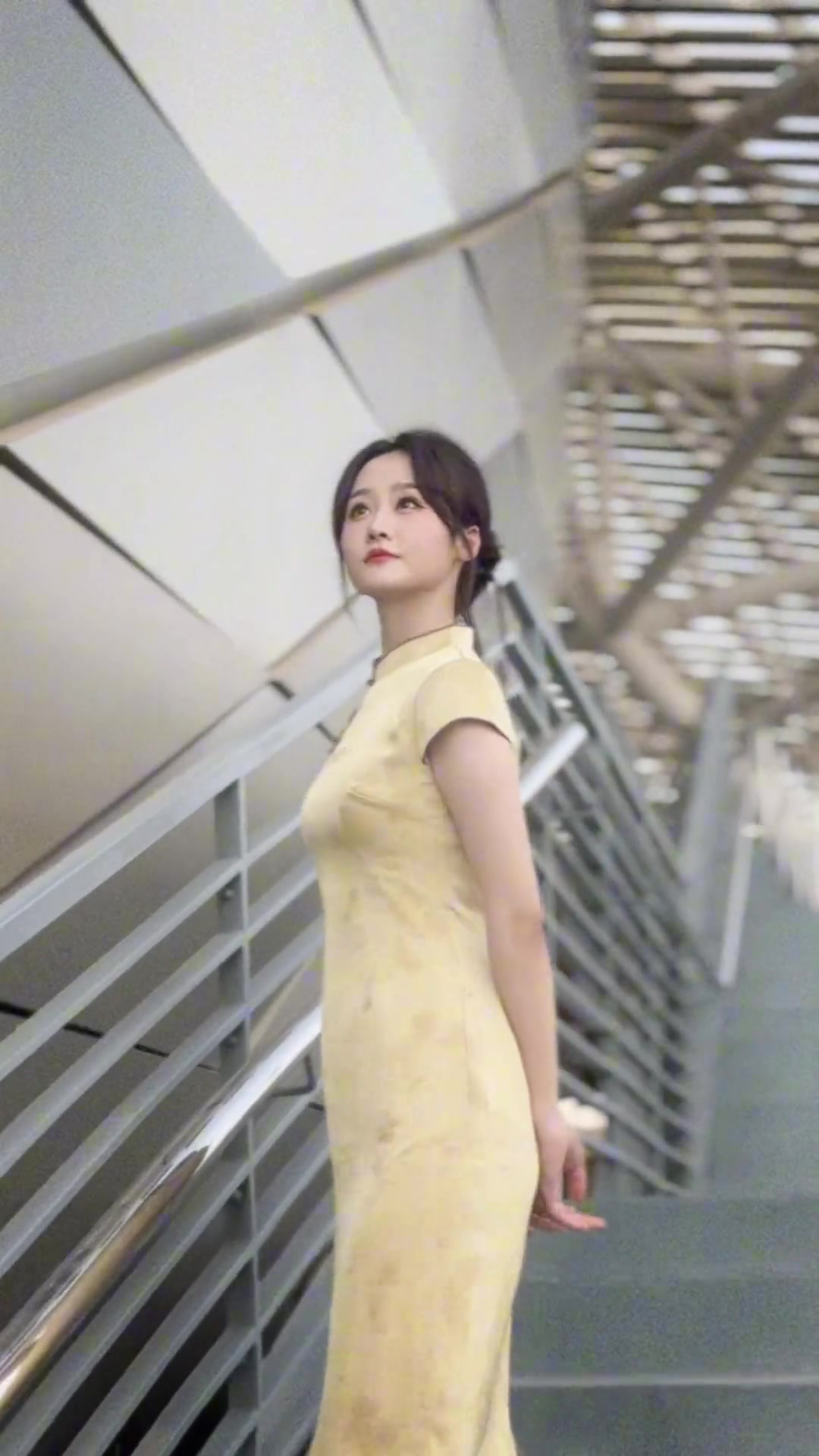 女主播果果晒旗袍装扮老祖宗的审美是对的