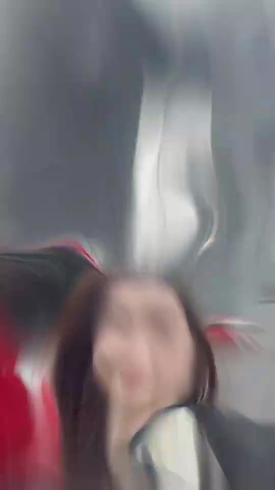 佩服啊水亦诗30岁时从央视离职离开北京是因为爱情