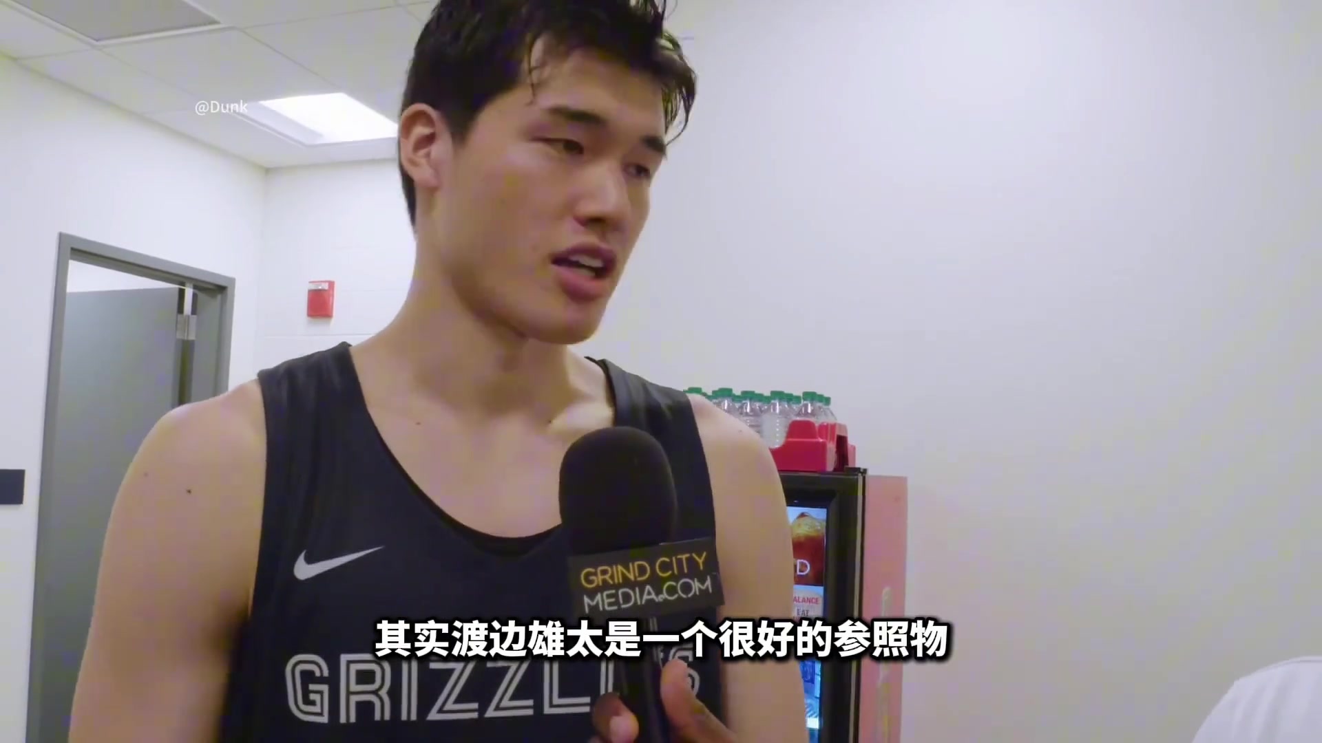 现阶段王俊杰有没有NBA前景新赛季王俊杰将面临怎样的竞争