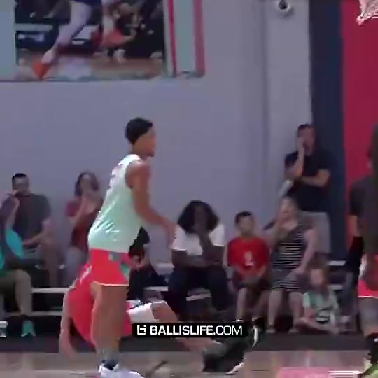 切特当年全网爆火的原因在训练营秀操作戏耍库里还送大帽