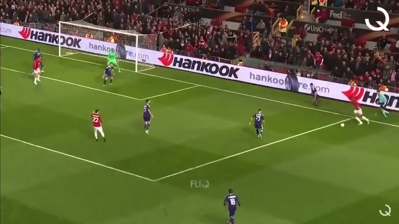 今夕是何年拉什福德助攻博格巴倒钩破门