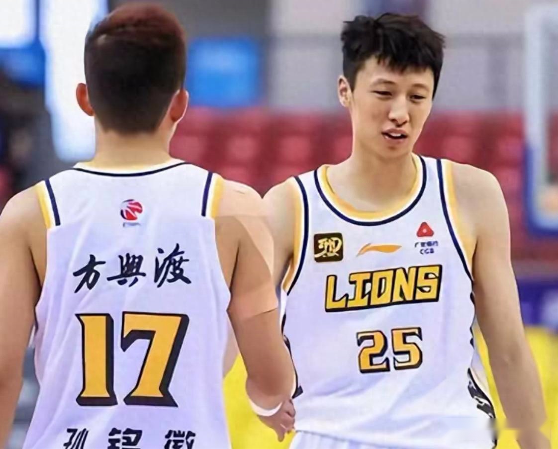 杯赛八强出炉!广厦山西大概率四强会面,上海广东首轮对决成焦点