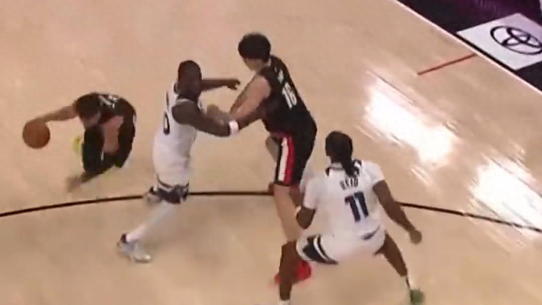 杨瀚森这项数据,高居NBA第三!中国男篮的缺点,却成了他的亮点