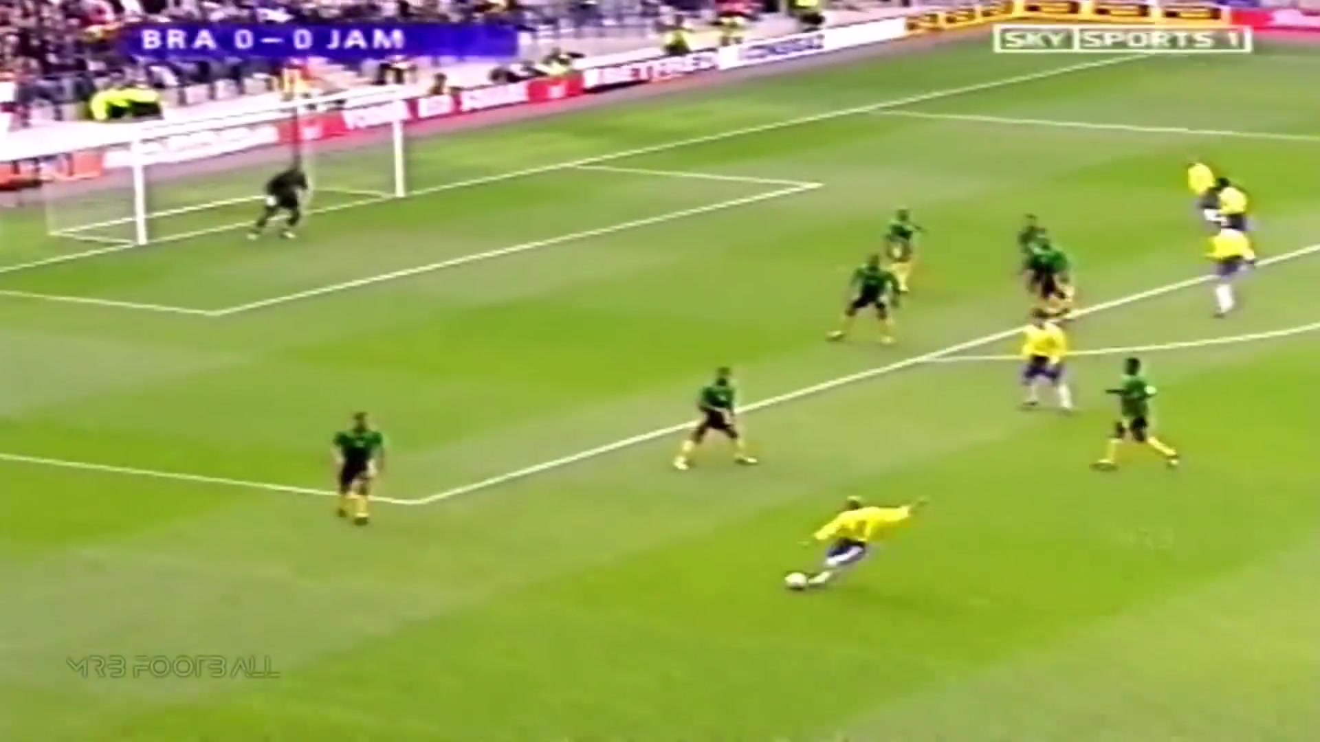 无与伦比卡洛斯的重炮轰门真是纯粹视觉的享受