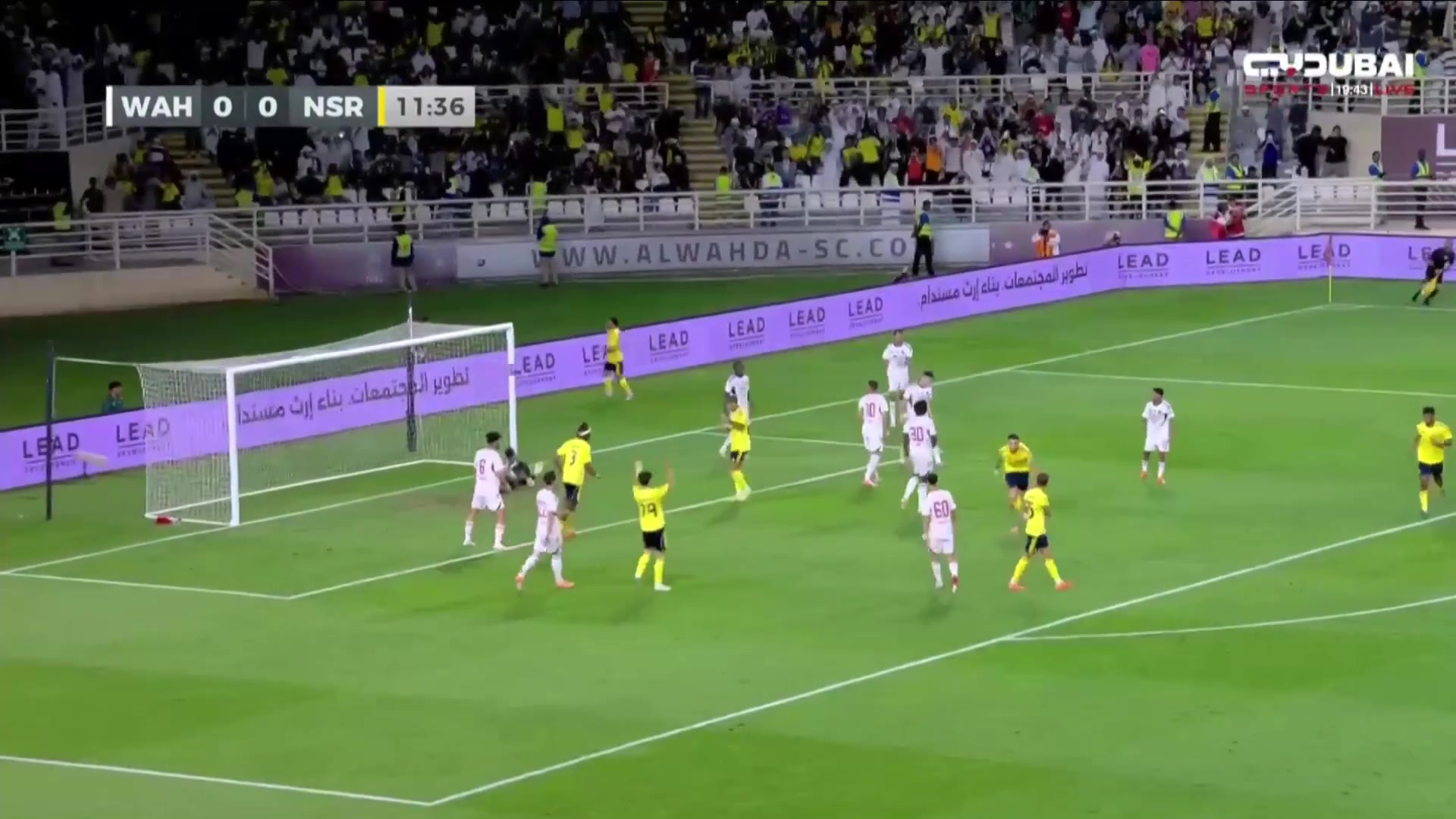 状态很好️C罗友谊赛进球接队友传球一脚劲射破网